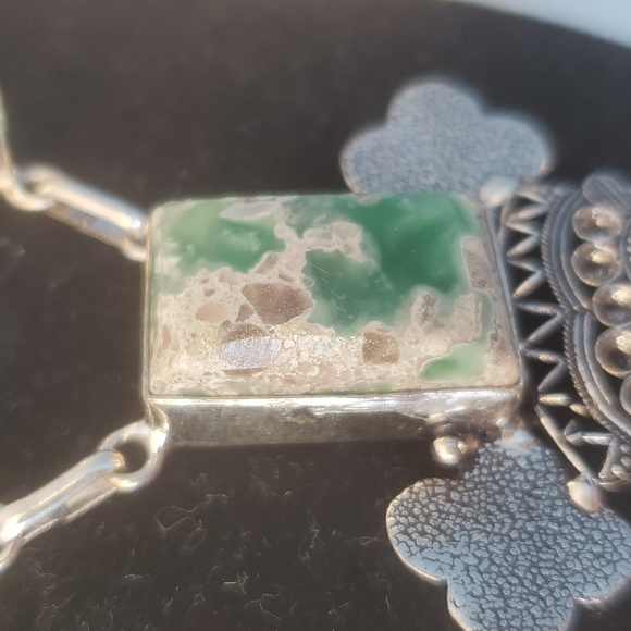 New Variscite and Peridot 925 Silver Necklace. - Picture 6 of 12